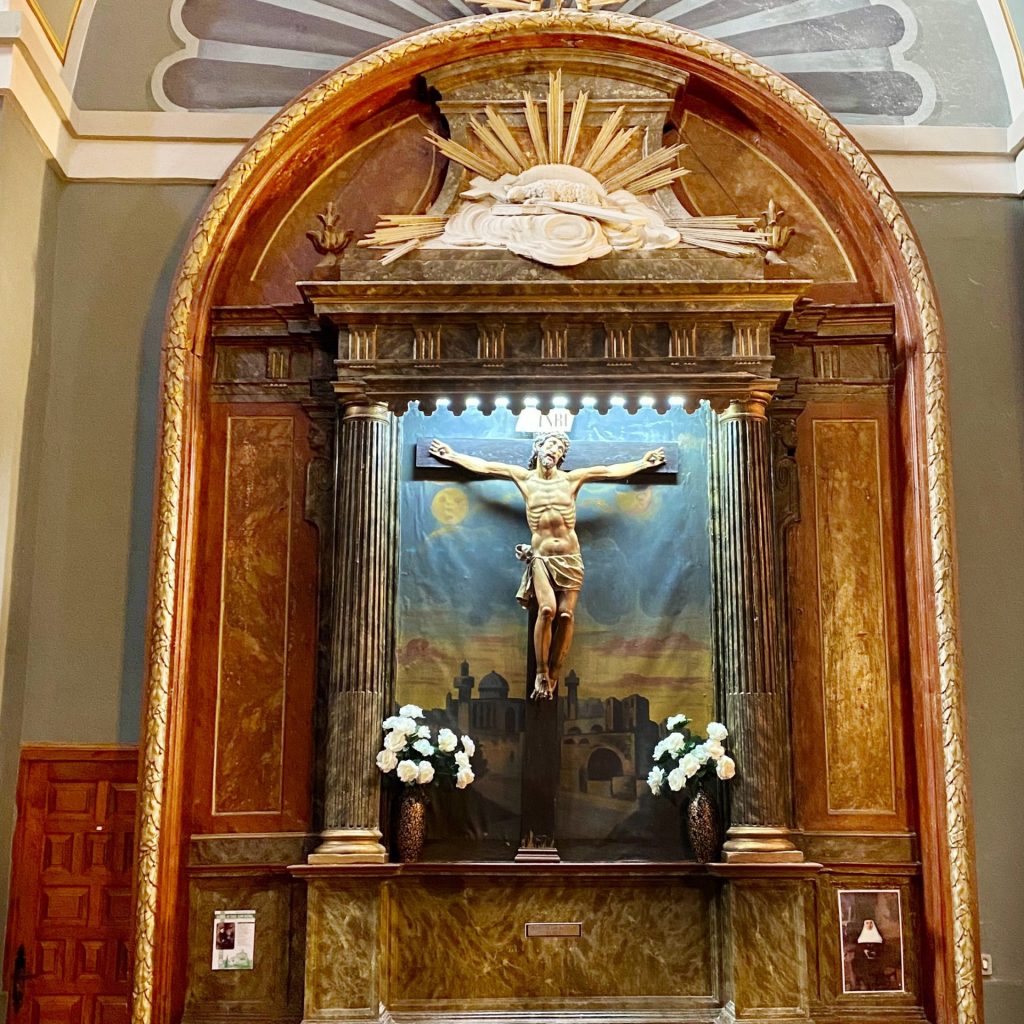 Cristo de las Batallas (Arte y Santuario)